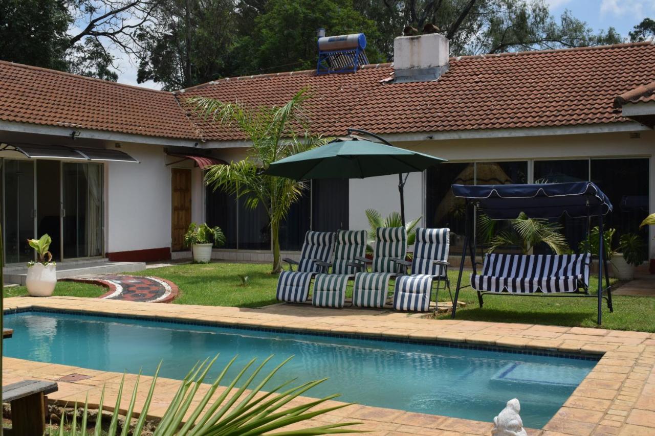 The Crown Inn Guest House Northwood Ngoại thất bức ảnh